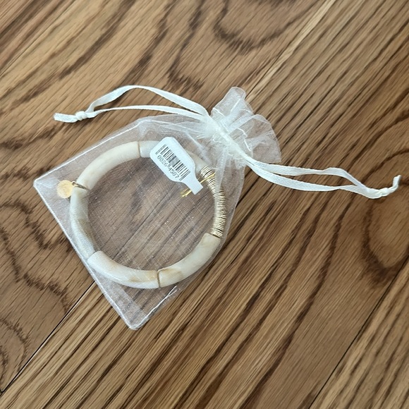 NWT- Cola Stacks Petite Florence Stretch Bracelet - Picture 5 of 5